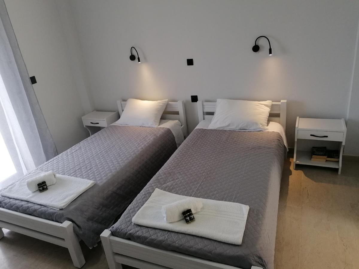Makis Apartments アリラス 部屋 写真