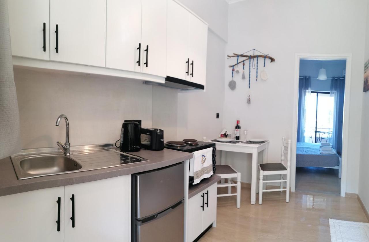 Makis Apartments アリラス エクステリア 写真