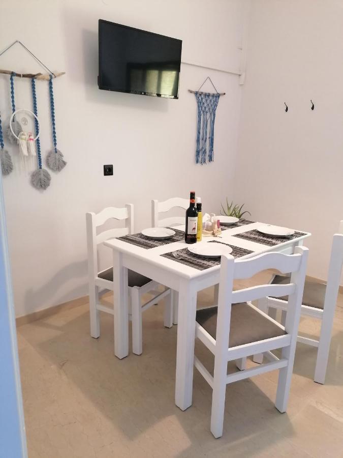Makis Apartments アリラス 部屋 写真