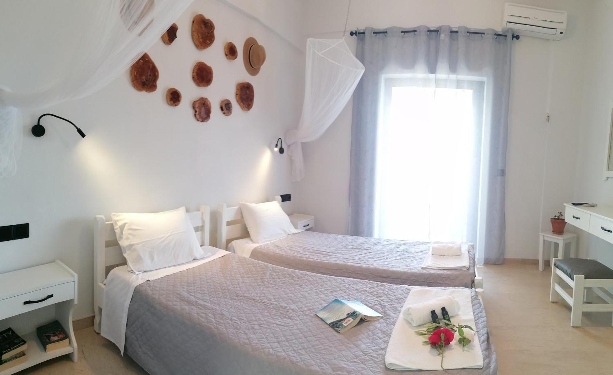 Makis Apartments アリラス 部屋 写真